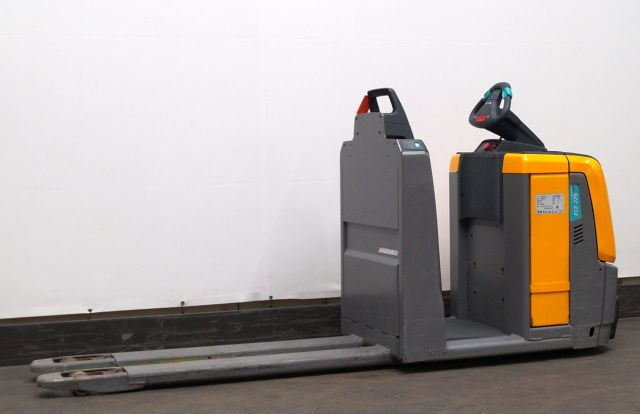 Jungheinrich ECE225 - בוחר הזמנות: תמונה 1 Jungheinrich ECE225 - בוחר הזמנות: תמונה 1