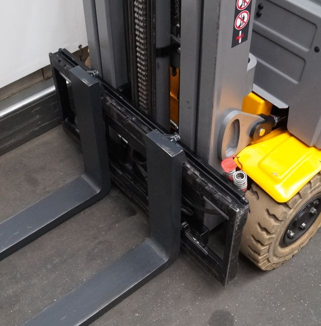 Jungheinrich EFG216k - מלגזה חשמלית: תמונה 3 Jungheinrich EFG216k - מלגזה חשמלית: תמונה 3