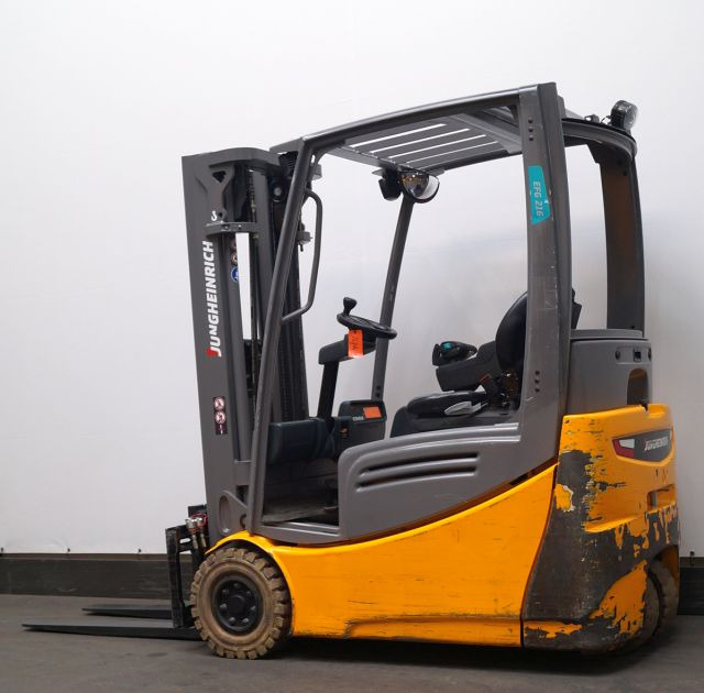 Jungheinrich EFG216k - מלגזה חשמלית: תמונה 2 Jungheinrich EFG216k - מלגזה חשמלית: תמונה 2