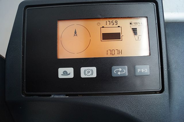 Jungheinrich EKS110L100E - בוחר הזמנות: תמונה 4 Jungheinrich EKS110L100E - בוחר הזמנות: תמונה 4