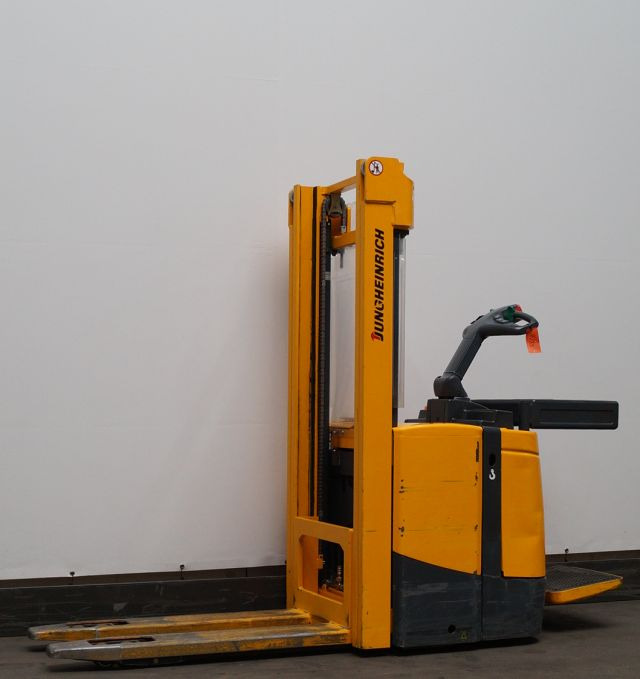 Jungheinrich ERCz14 - מערים: תמונה 1 Jungheinrich ERCz14 - מערים: תמונה 1