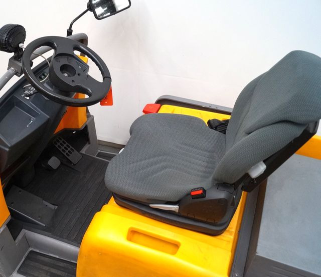 Jungheinrich EZS570 - טרקטור גרירה: תמונה 5 Jungheinrich EZS570 - טרקטור גרירה: תמונה 5