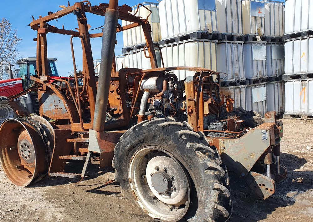 Claas Ares Renault 556 wał blok silnik głowica most zwolnica skrzynia - תיבת הילוכים עבור מכונה חקלאית: תמונה 1 Claas Ares Renault 556 wał blok silnik głowica most zwolnica skrzynia - תיבת הילוכים עבור מכונה חקלאית: תמונה 1