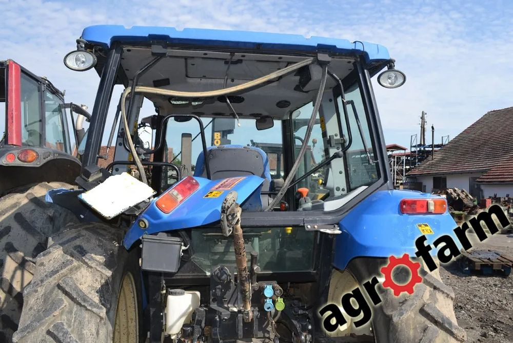 New Holland T5050 silnik most obudowa skrzynia piasta blok zawór - חלקי חילוף עבור מכונה חקלאית: תמונה 4 New Holland T5050 silnik most obudowa skrzynia piasta blok zawór - חלקי חילוף עבור מכונה חקלאית: תמונה 4