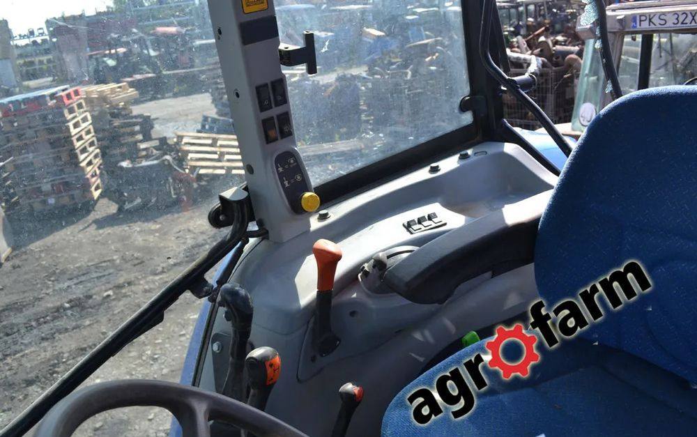 New Holland T5050 skrzynia silnik most obudowa piasta blok zawór - תיבת הילוכים עבור מכונה חקלאית: תמונה 5 New Holland T5050 skrzynia silnik most obudowa piasta blok zawór - תיבת הילוכים עבור מכונה חקלאית: תמונה 5