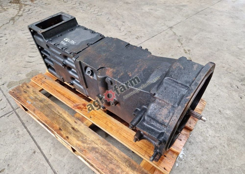 Skrzynia biegów Claas Celtis 446 - תיבת הילוכים: תמונה 1 Skrzynia biegów Claas Celtis 446 - תיבת הילוכים: תמונה 1