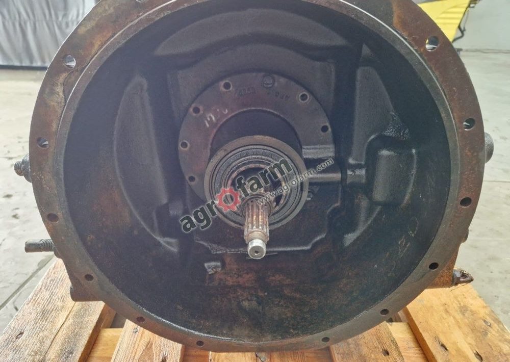 Skrzynia biegów Claas Celtis 446 - תיבת הילוכים: תמונה 4 Skrzynia biegów Claas Celtis 446 - תיבת הילוכים: תמונה 4