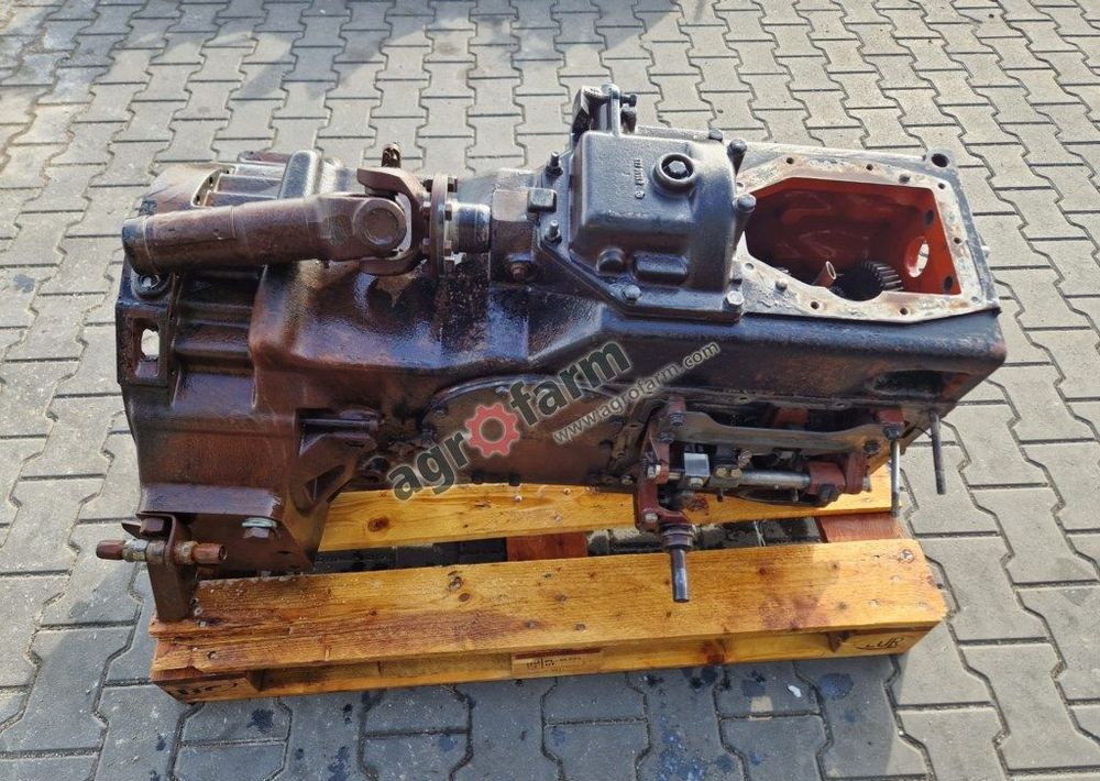 Skrzynia biegów Deutz DX 6.30 - תיבת הילוכים: תמונה 1 Skrzynia biegów Deutz DX 6.30 - תיבת הילוכים: תמונה 1
