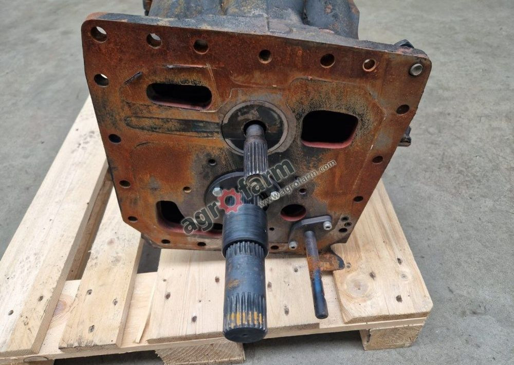 Skrzynia biegów Renault Ares 556 RZ 461B8 - תיבת הילוכים: תמונה 4 Skrzynia biegów Renault Ares 556 RZ 461B8 - תיבת הילוכים: תמונה 4