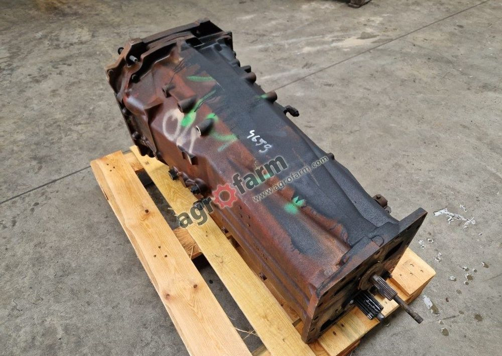 Skrzynia biegów Renault Claas Ares 630 - תיבת הילוכים: תמונה 3 Skrzynia biegów Renault Claas Ares 630 - תיבת הילוכים: תמונה 3