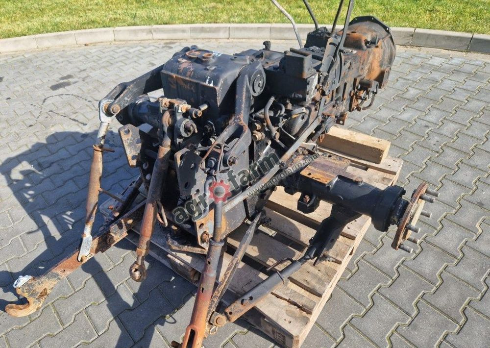 Skrzynia biegów, most tylny Case 833 3232742R1 - תיבת הילוכים: תמונה 4 Skrzynia biegów, most tylny Case 833 3232742R1 - תיבת הילוכים: תמונה 4