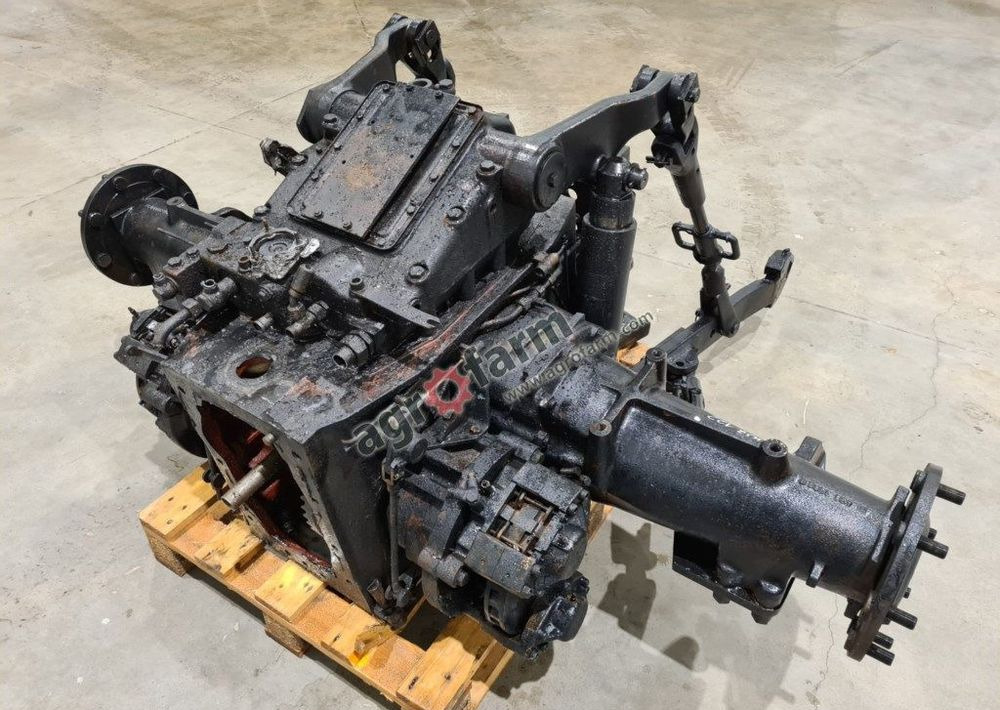 TYLNY MOST DEUTZ FAHR AGROSTAR 6.61 4374608R - תמסורת: תמונה 1 TYLNY MOST DEUTZ FAHR AGROSTAR 6.61 4374608R - תמסורת: תמונה 1