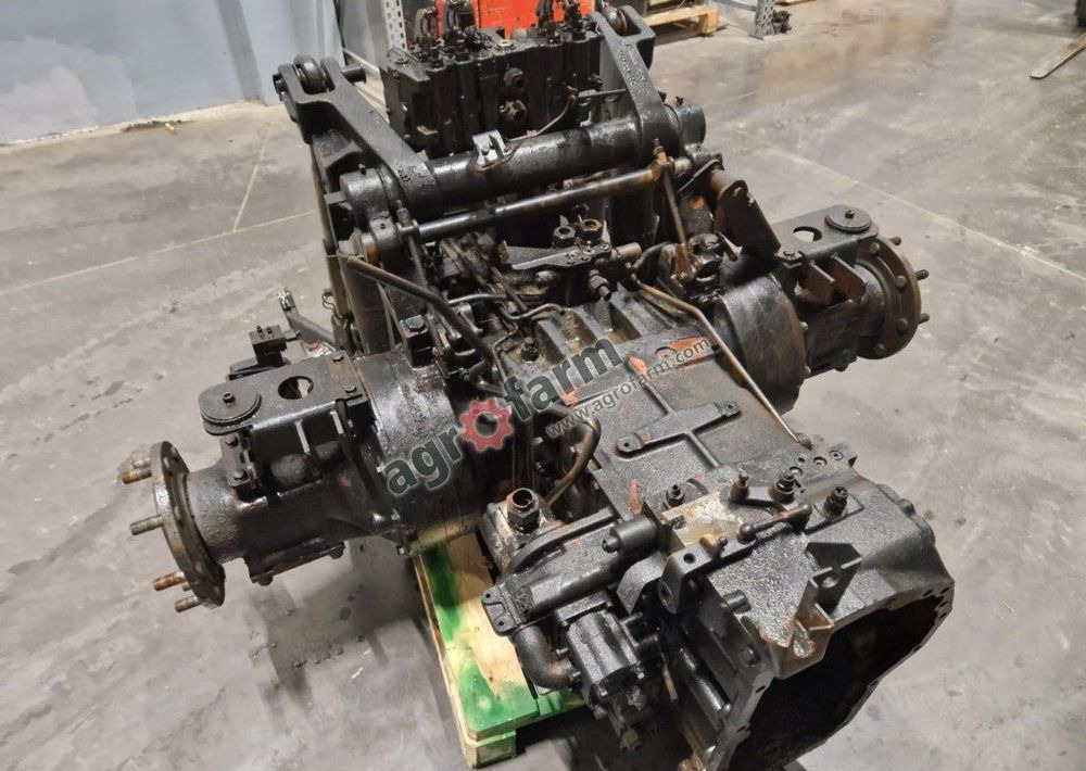 TYLNY MOST I SKRZYNIA BIEGÓW DEUTZ-FAHR 2093417012 - תמסורת: תמונה 3 TYLNY MOST I SKRZYNIA BIEGÓW DEUTZ-FAHR 2093417012 - תמסורת: תמונה 3