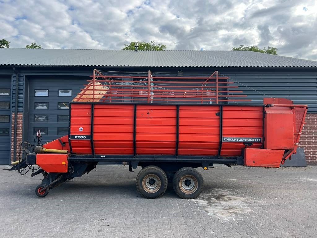 Deutz-fahr F 570 - עגלת טעינה עצמית: תמונה 2 Deutz-fahr F 570 - עגלת טעינה עצמית: תמונה 2