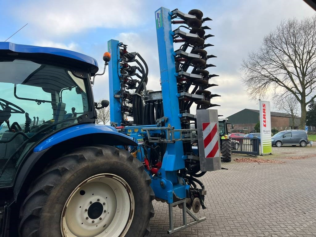 Duport All Track DW 8044 - מפזרת זבל: תמונה 4 Duport All Track DW 8044 - מפזרת זבל: תמונה 4