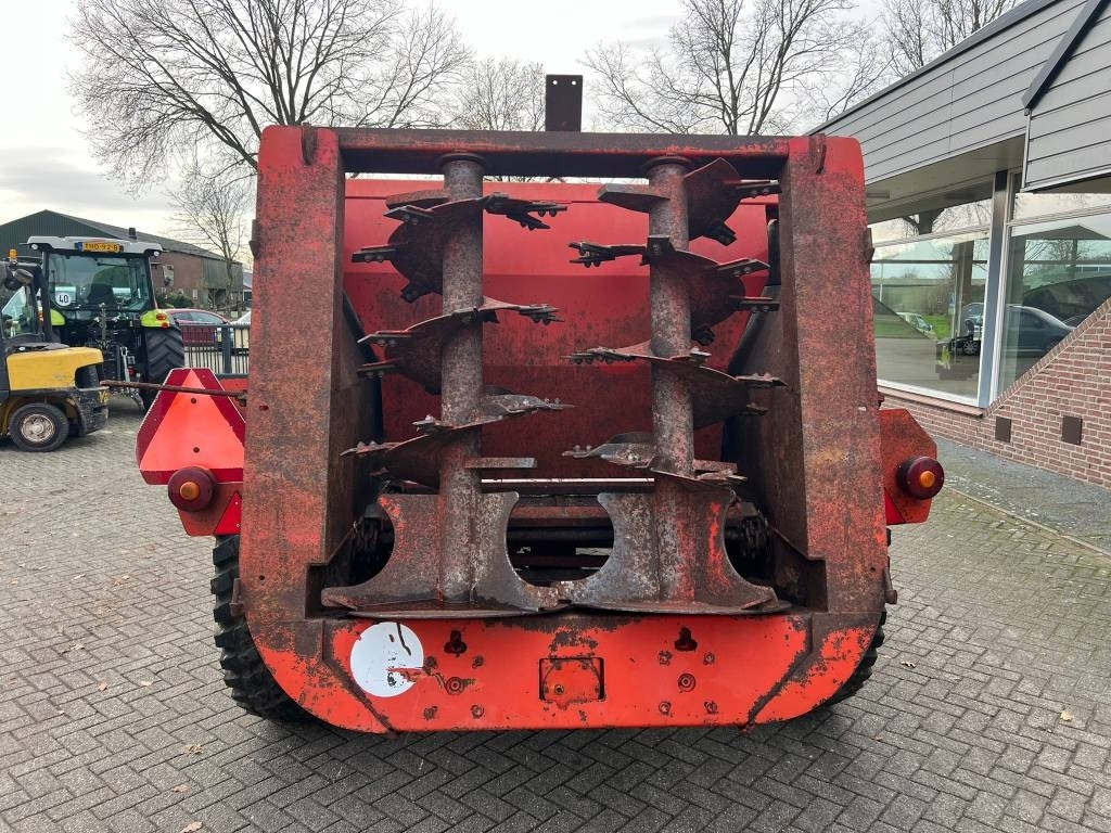 Gilibert Helix 5 - מפזרת זבל: תמונה 4 Gilibert Helix 5 - מפזרת זבל: תמונה 4