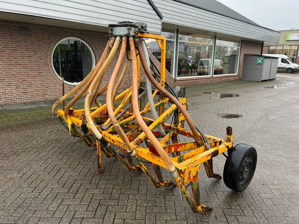 Hekamp 11 tand bouwland bemester - מפזרת זבל: תמונה 1 Hekamp 11 tand bouwland bemester - מפזרת זבל: תמונה 1