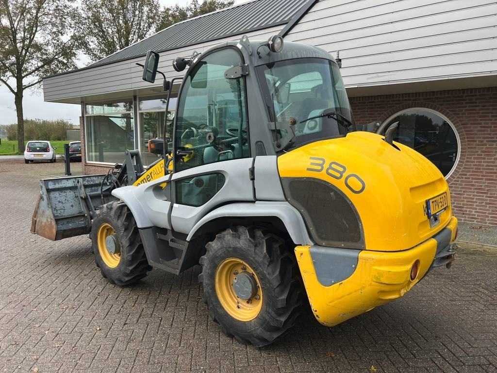 Kramer 380 shovel - מעמיס גלגלים: תמונה 3 Kramer 380 shovel - מעמיס גלגלים: תמונה 3
