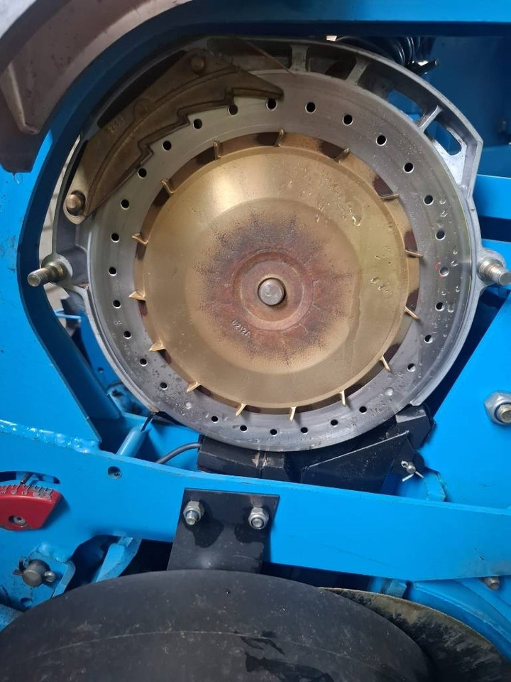 מכונת זריעה מדויקת Monosem NG PLUS 6: תמונה 9