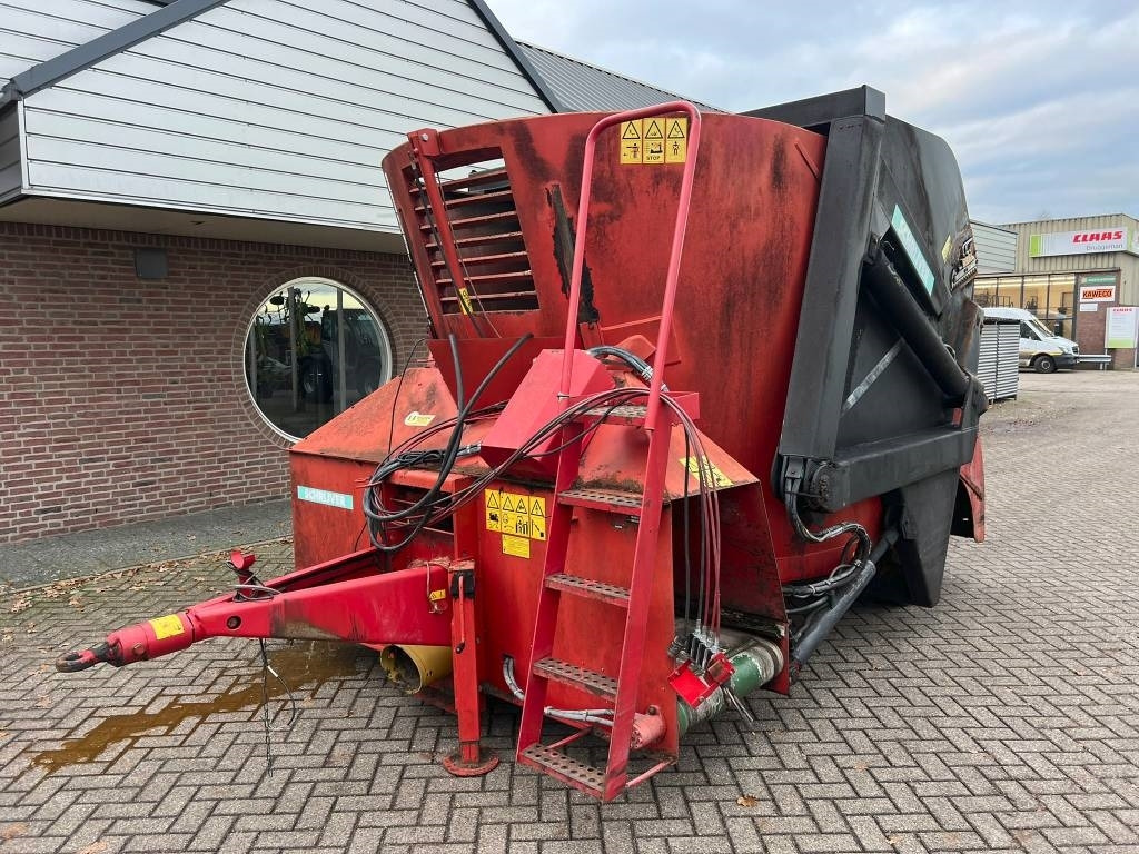Schrijver Trioliet Jumbo 10 - עגלת מערבל מספוא: תמונה 1 Schrijver Trioliet Jumbo 10 - עגלת מערבל מספוא: תמונה 1