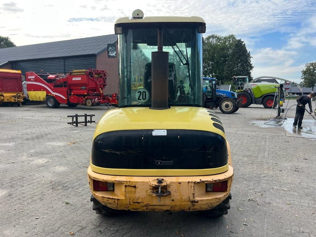 Volvo L 30 B - מעמיס גלגלים: תמונה 5 Volvo L 30 B - מעמיס גלגלים: תמונה 5