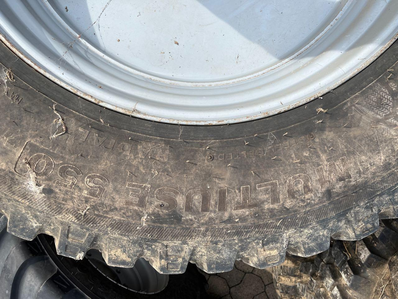 Alliance Multiuse 550 - צמיג: תמונה 2 Alliance Multiuse 550 - צמיג: תמונה 2