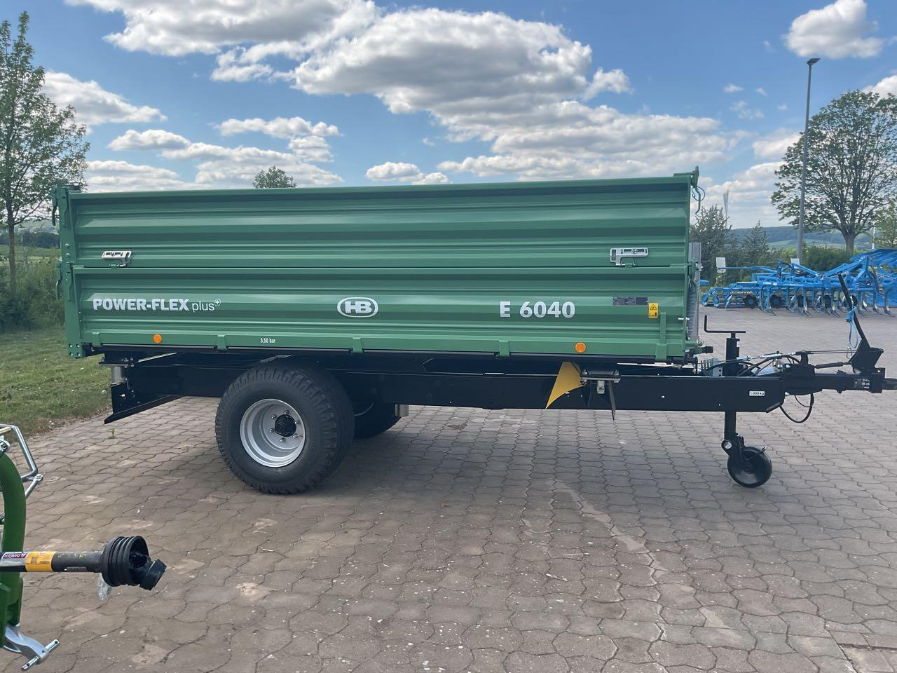 Brantner E 6040 - קרון נגרר עם מזהיר: תמונה 1 Brantner E 6040 - קרון נגרר עם מזהיר: תמונה 1
