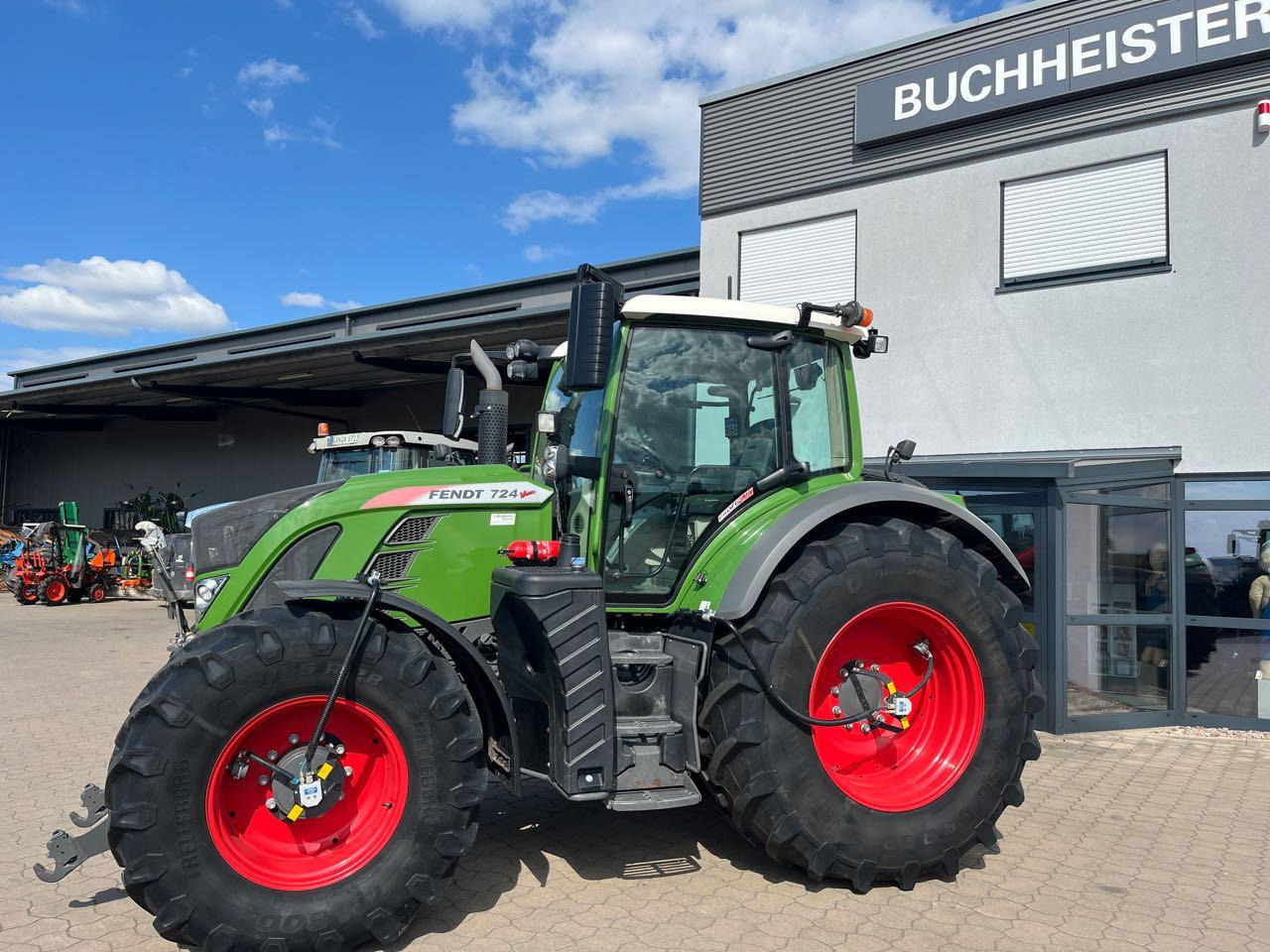 Fendt 724 Vario S4 ProfiPlus - טרקטור חקלאי: תמונה 1 Fendt 724 Vario S4 ProfiPlus - טרקטור חקלאי: תמונה 1