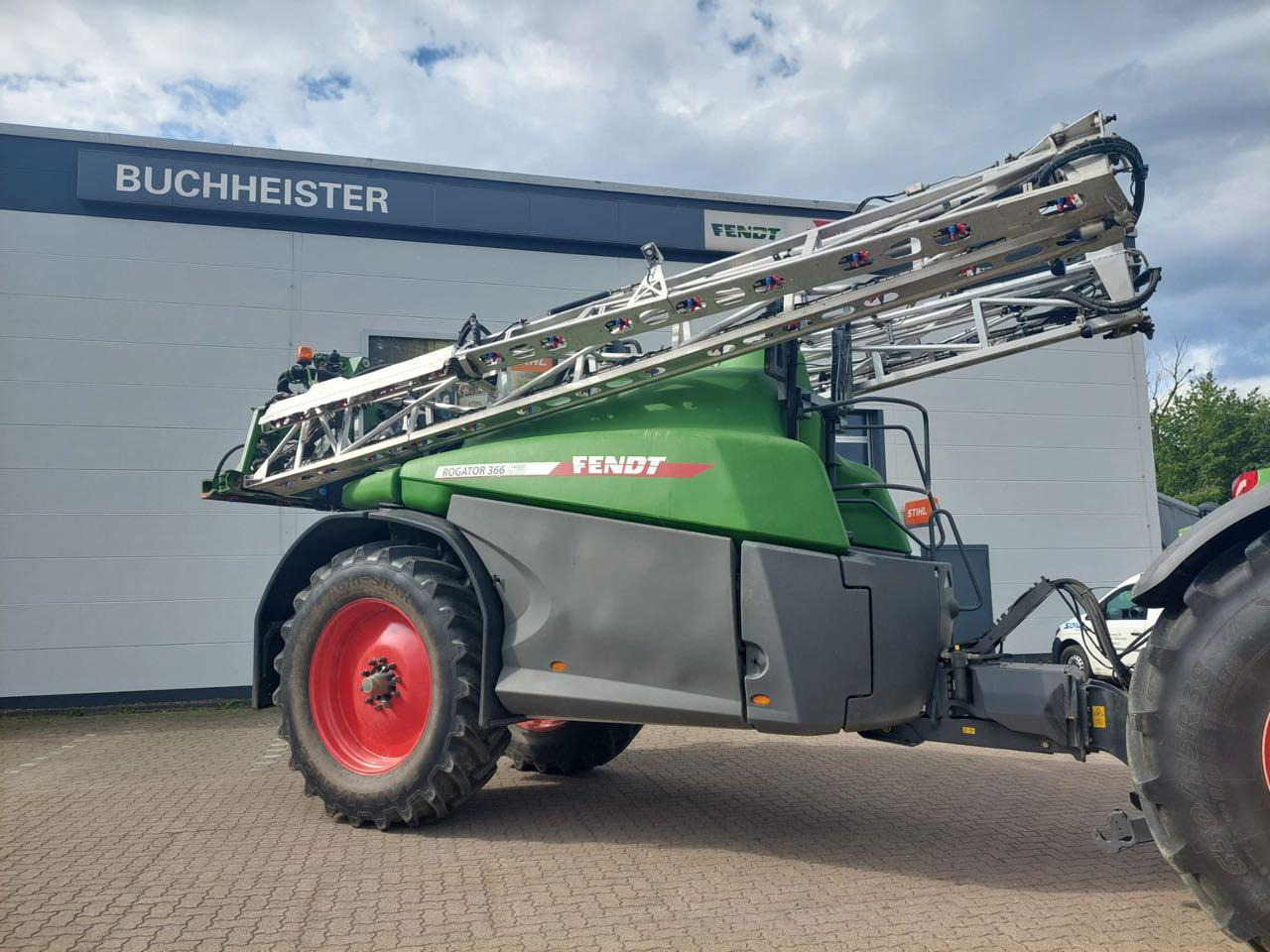 Fendt Rogator 366 - מרסס נגרר: תמונה 2 Fendt Rogator 366 - מרסס נגרר: תמונה 2