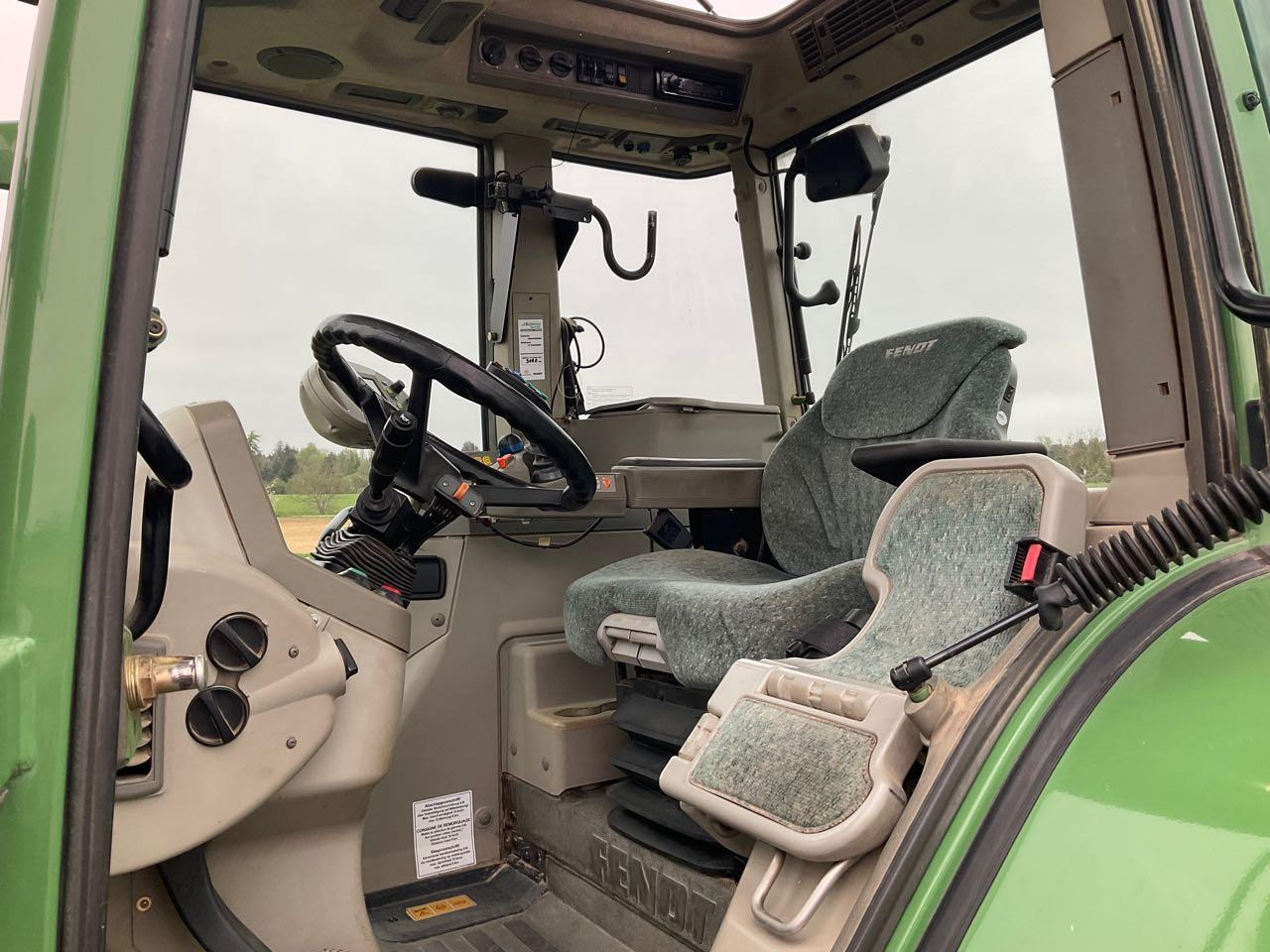 Fendt Vario 818 - טרקטור חקלאי: תמונה 4 Fendt Vario 818 - טרקטור חקלאי: תמונה 4