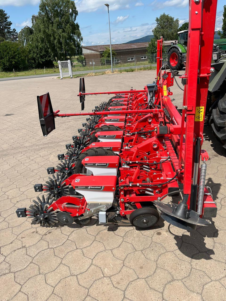 Kverneland Unicorn SD e-drive - מכונת זריעה מדויקת: תמונה 1 Kverneland Unicorn SD e-drive - מכונת זריעה מדויקת: תמונה 1