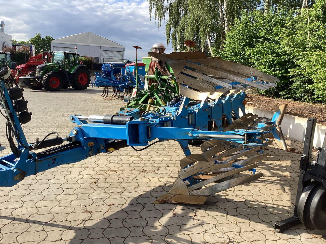 Lemken Diamant 11 V 5+1 L100 - מחרשה: תמונה 2 Lemken Diamant 11 V 5+1 L100 - מחרשה: תמונה 2