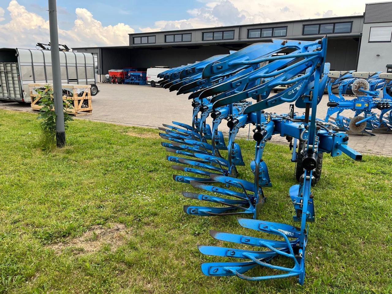 Lemken Juwel 8 V T 5 + 1 L 100 TurnControl - מחרשה: תמונה 5 Lemken Juwel 8 V T 5 + 1 L 100 TurnControl - מחרשה: תמונה 5