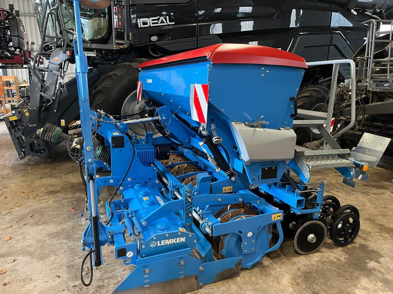 Lemken Zirkon 8/Saphir 9 - מקדחת זריעה משולבת: תמונה 2 Lemken Zirkon 8/Saphir 9 - מקדחת זריעה משולבת: תמונה 2
