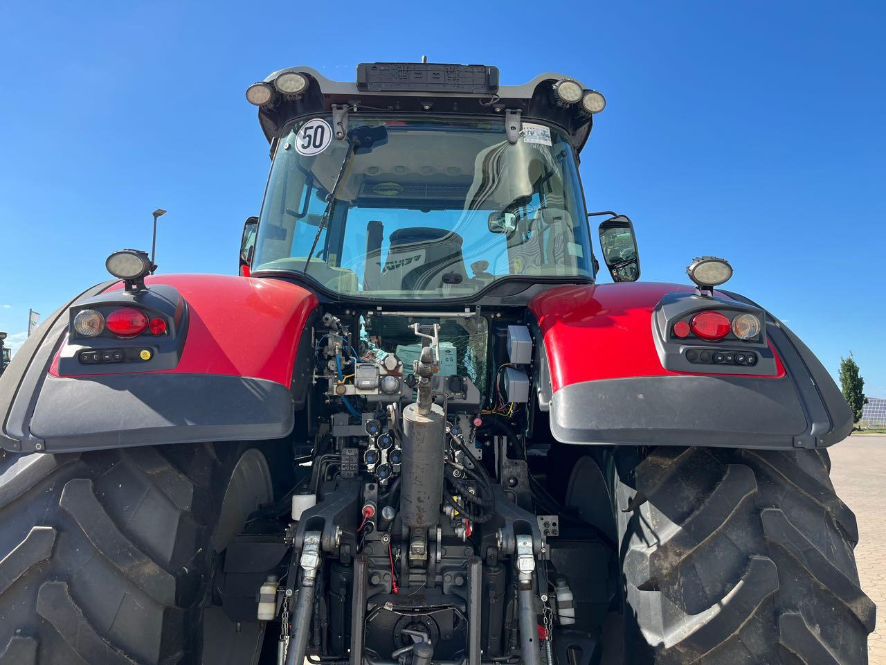 Massey Ferguson 8727 Dyna VT - טרקטור חקלאי: תמונה 4 Massey Ferguson 8727 Dyna VT - טרקטור חקלאי: תמונה 4