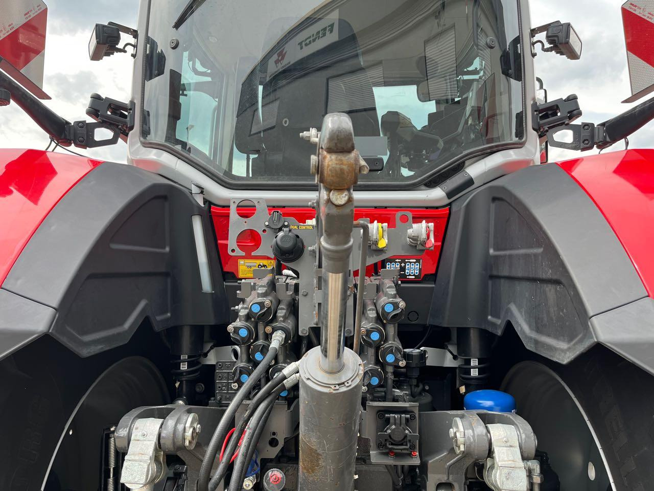 הַחכָּרָה Massey Ferguson 8S.265 Dyna-VT Exclusive Massey Ferguson 8S.265 Dyna-VT Exclusive: תמונה 6