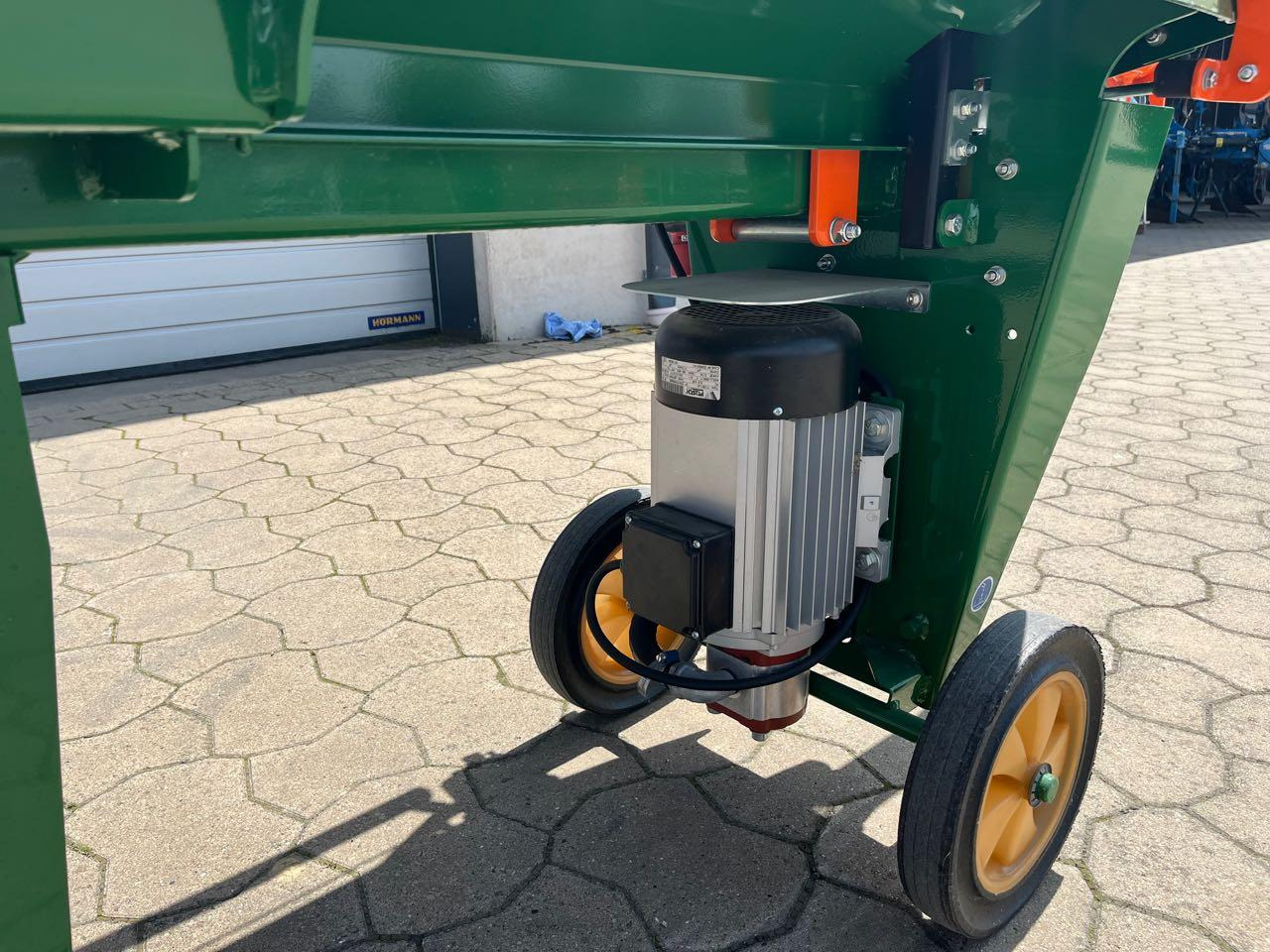 Posch Oscar E5, 5-400V-R-540N-L Turbo - מבקעת עצים: תמונה 4 Posch Oscar E5, 5-400V-R-540N-L Turbo - מבקעת עצים: תמונה 4