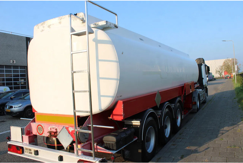 Atcomex + 3 AXEL + 32.000 ltr Fuel transport - סמיטריילר מכל: תמונה 5 Atcomex + 3 AXEL + 32.000 ltr Fuel transport - סמיטריילר מכל: תמונה 5