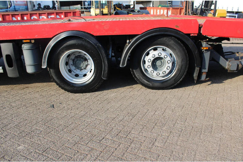 DAF CF 85.410 + EURO 5 + EXTENDABLE PLATFORM HYDROLIC + 6X2 + 3X IN STOCK / WINCH - משאית הובלה אוטומטית: תמונה 4 DAF CF 85.410 + EURO 5 + EXTENDABLE PLATFORM HYDROLIC + 6X2 + 3X IN STOCK / WINCH - משאית הובלה אוטומטית: תמונה 4