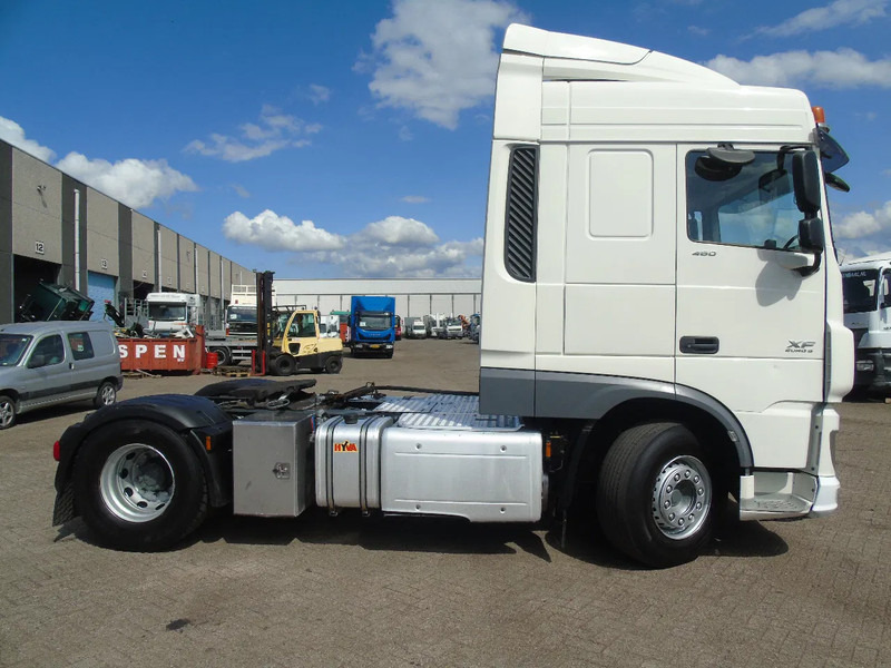 DAF XF 460 + 302KM + PTO + MANUAL + EURO 6 - יחידת טרקטור: תמונה 3 DAF XF 460 + 302KM + PTO + MANUAL + EURO 6 - יחידת טרקטור: תמונה 3