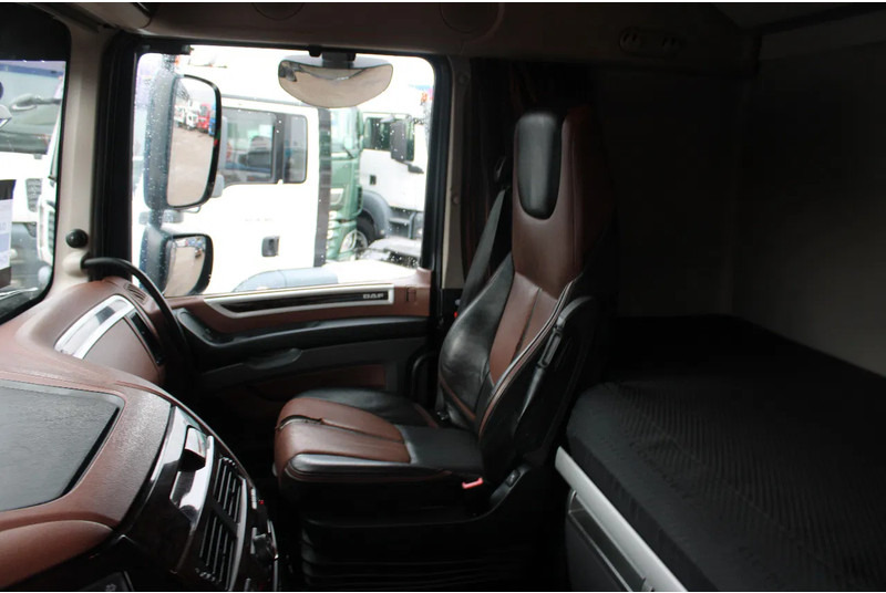 יחידת טרקטור DAF XF 530 + EURO 6 + mega + full Options !!!: תמונה 20