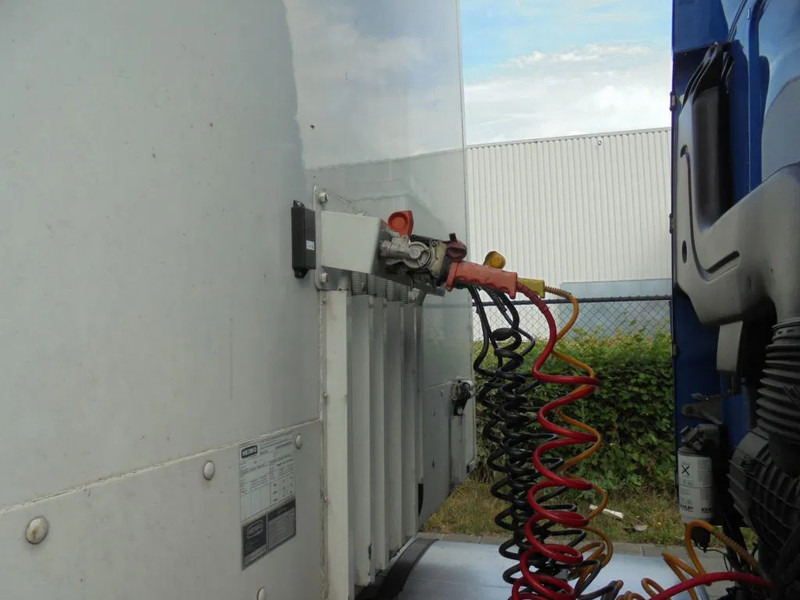 HTF HZCT 32 + 2 AXLE + AMA LIFT - סמיטריילר בתיבה סגורה: תמונה 5 HTF HZCT 32 + 2 AXLE + AMA LIFT - סמיטריילר בתיבה סגורה: תמונה 5