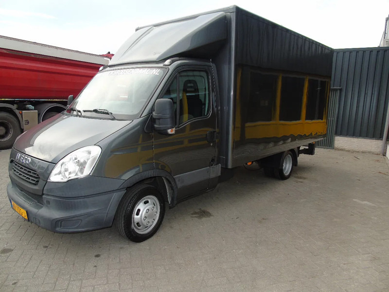 Iveco Daily 35C13 + LIFT + EURO 5 - כלי רכב מסחרי עם תיבה: תמונה 2 Iveco Daily 35C13 + LIFT + EURO 5 - כלי רכב מסחרי עם תיבה: תמונה 2