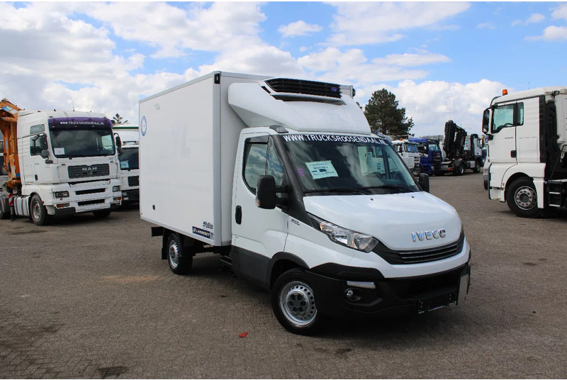Iveco Daily 35S18 + carrier + electric + 3P - כלי רכב מסחרי לקירור: תמונה 2 Iveco Daily 35S18 + carrier + electric + 3P - כלי רכב מסחרי לקירור: תמונה 2