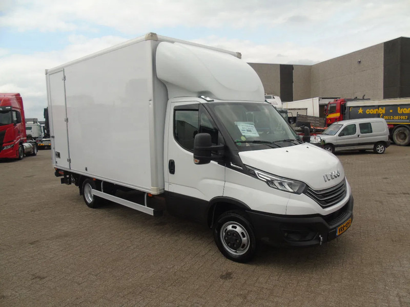 Iveco Daily 40 C18 + LIFT - כלי רכב מסחרי עם תיבה: תמונה 2 Iveco Daily 40 C18 + LIFT - כלי רכב מסחרי עם תיבה: תמונה 2