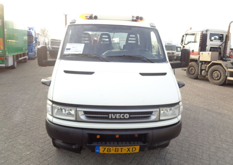 Iveco Daily reserved !!! 40C17 + Manual - כלי רכב מסחרי במיטה שטוחה: תמונה 3 Iveco Daily reserved !!! 40C17 + Manual - כלי רכב מסחרי במיטה שטוחה: תמונה 3