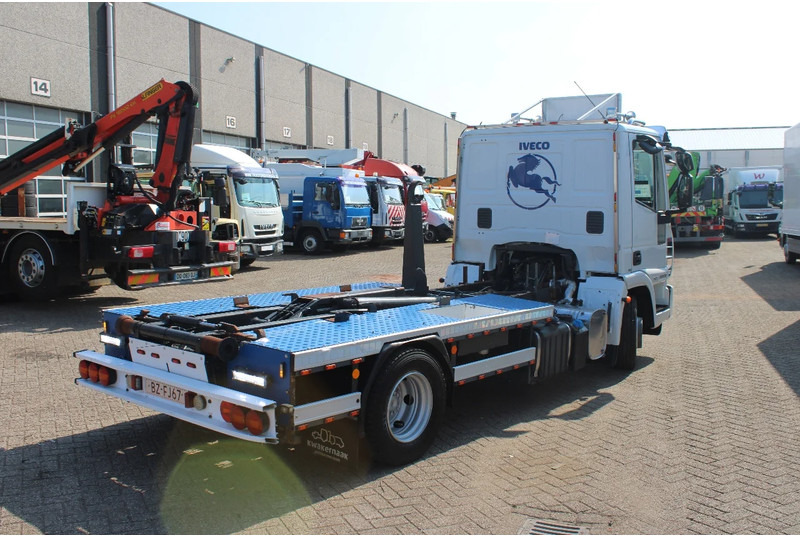Iveco Eurocargo 100e18 +EURO 5 + HOOK SYSTEM - משאית הרמת וו: תמונה 5 Iveco Eurocargo 100e18 +EURO 5 + HOOK SYSTEM - משאית הרמת וו: תמונה 5