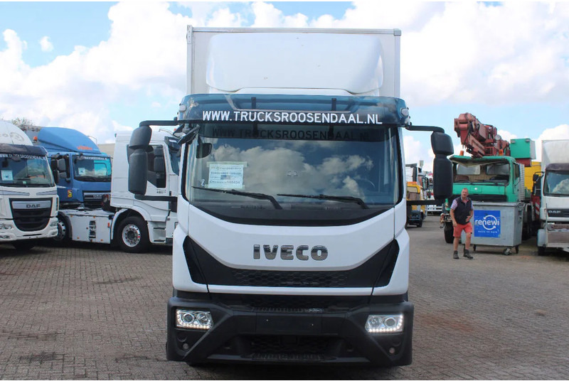 Iveco Eurocargo 120E220 + EURO 6 + 12t + NICE TRUCK - משאית וילונות צד: תמונה 2 Iveco Eurocargo 120E220 + EURO 6 + 12t + NICE TRUCK - משאית וילונות צד: תמונה 2