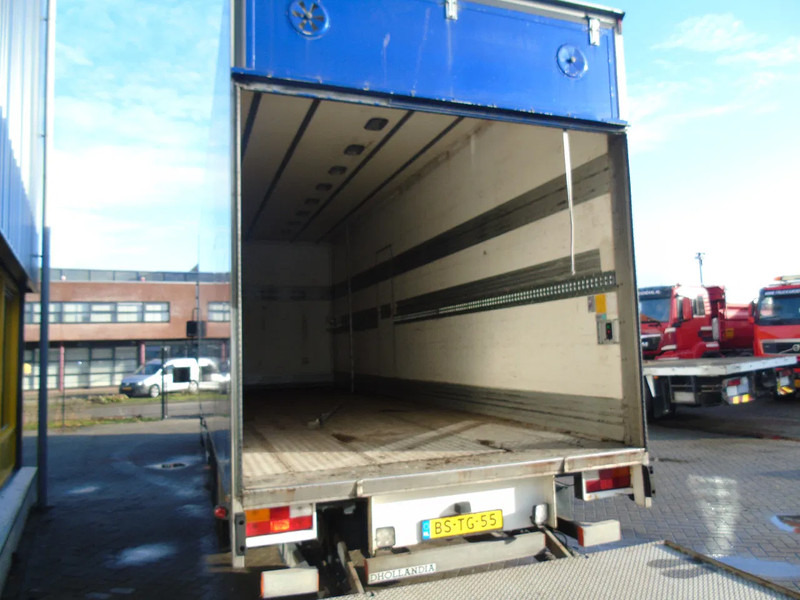 Iveco Stralis 430 + 6X2 + LIFT - משאית תיבה: תמונה 4 Iveco Stralis 430 + 6X2 + LIFT - משאית תיבה: תמונה 4