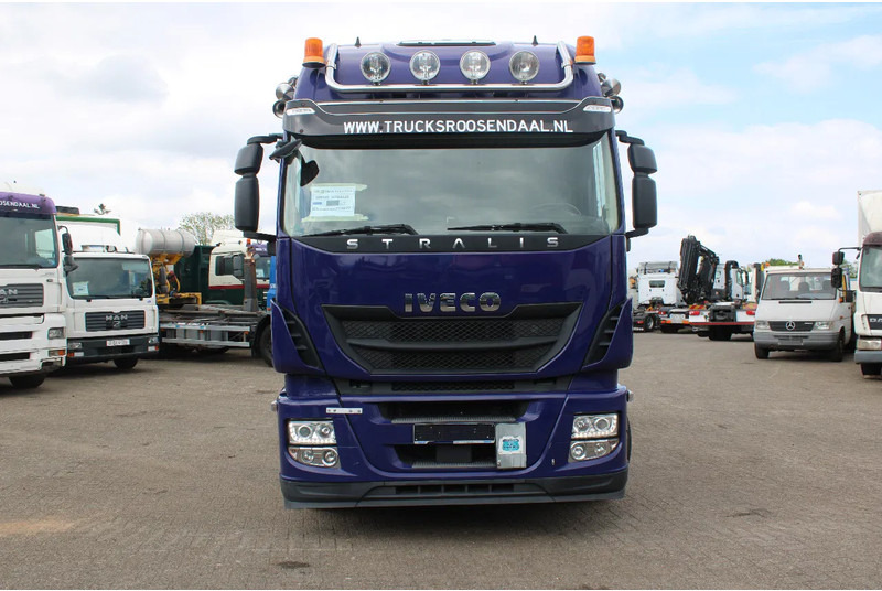 Iveco Stralis 460 + 6X2 + RETARDER + EURO 6 + SPOILERS - יחידת טרקטור: תמונה 4 Iveco Stralis 460 + 6X2 + RETARDER + EURO 6 + SPOILERS - יחידת טרקטור: תמונה 4